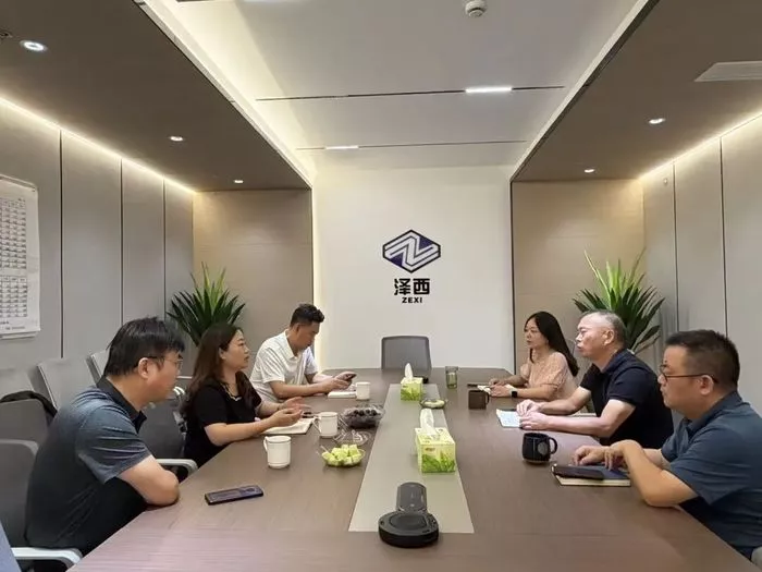 文章附图
